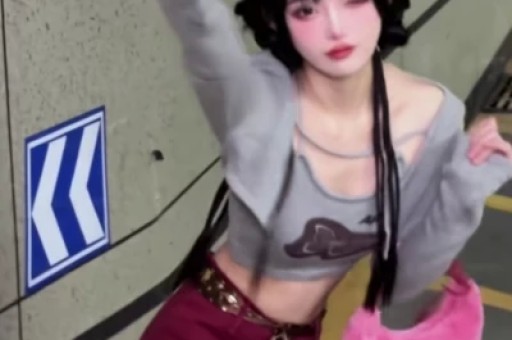 杭天琪的感爱情：分手后被国外男友骗走3000万54岁时又传出绯闻